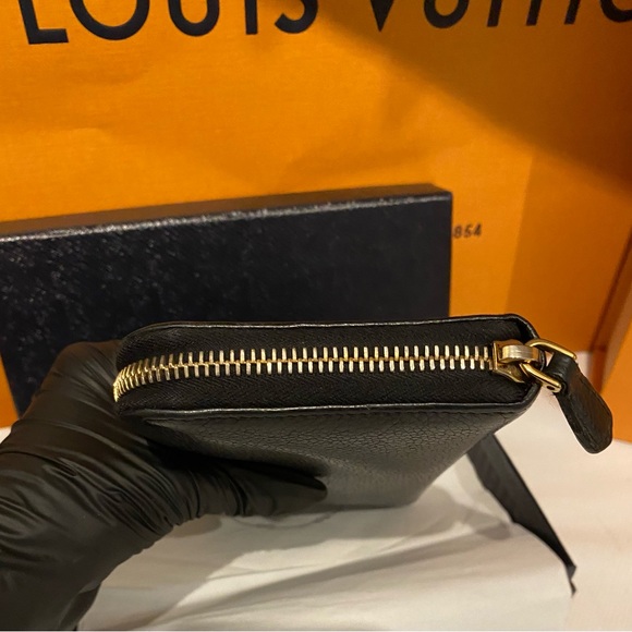 Prada Vitelli Diano Long Zip Around Wallet - Picture 5 of 14